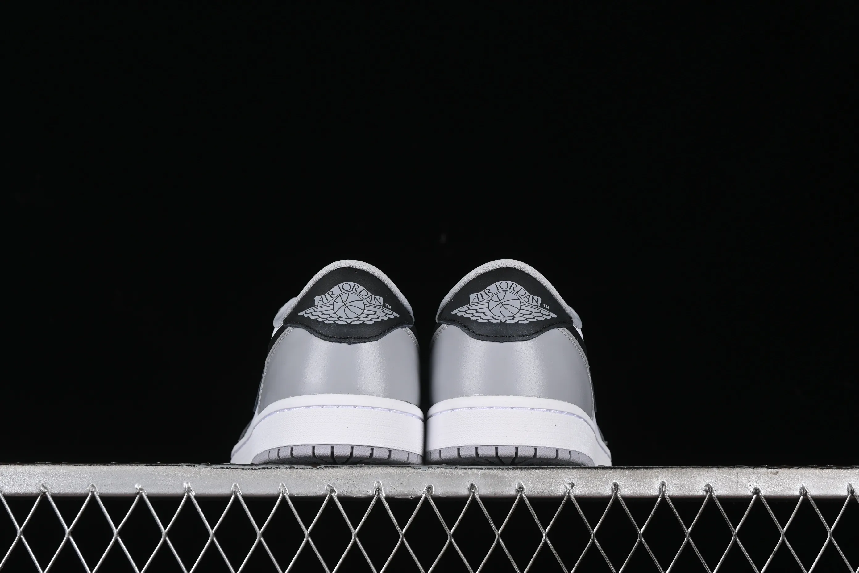 All categories Air Jordan Jordan series basketball shoes Air Jordan 1 Low pure original Air Jordan 1 Low OG AJ1 Joe 1 gray black low-top cultural casual sneakers CZ0790-110